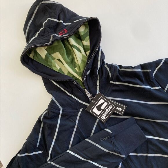 Globe Reversible Zip Hoodie - Picture 2 of 16